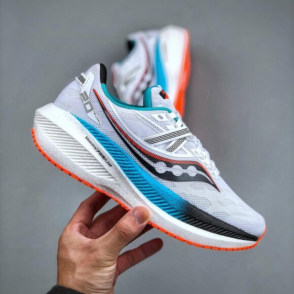 Saucony Triumph 20 Cushioning Running Shoes Off & White main image 7